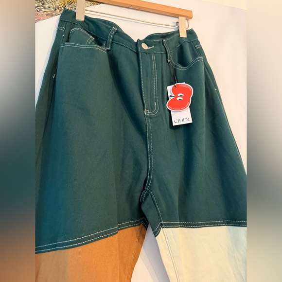 NWT CIDER Denim Mid Rise Patchy Wide Leg Trousers XL - Picture 3 of 4